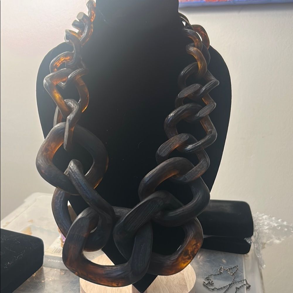 Chunky Tortoiseshell Chain Necklace
